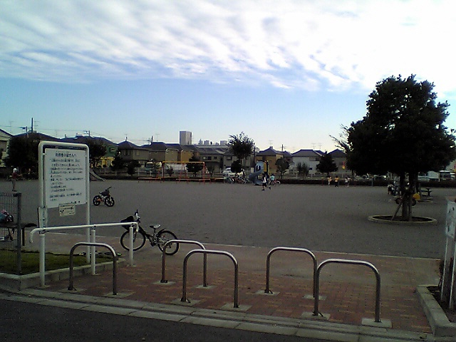ドミール前原C棟 公園：海松台公園　320m